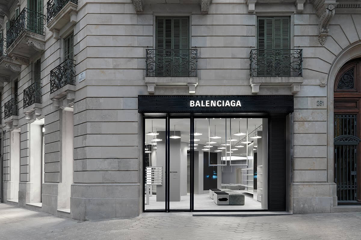01-balenciaga-barcelona-g4group