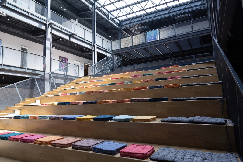 04-89-school-superieure-du-numerique-Ferrieres-g4-group