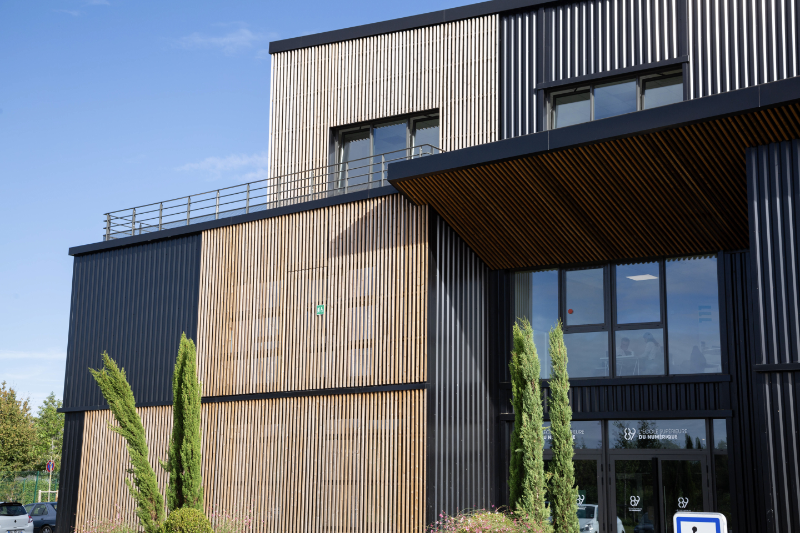 18-89-school-superieure-du-numerique-Ferrieres-g4-group