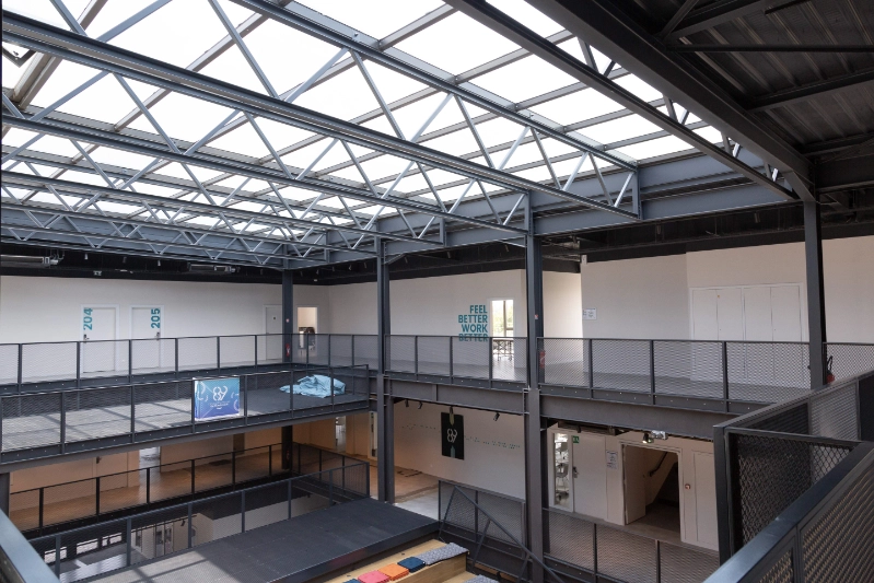 19-89-school-superieure-du-numerique-Ferrieres-g4-group