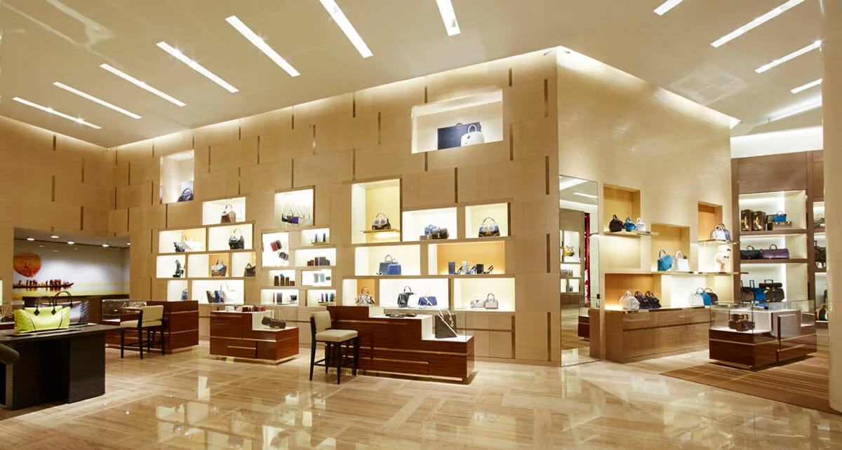 LOUIS-VUITTON-BARCELONA-GROUPG4-003